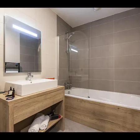 Apartment 4 Pieces 8 Pers Vue Montagne *